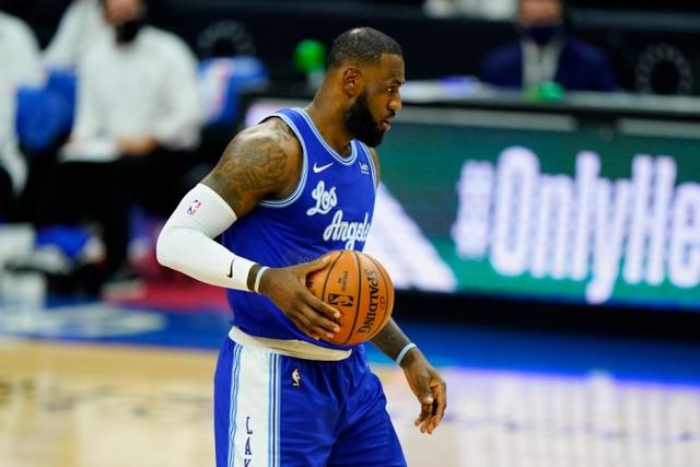 CBA常规赛第37轮：广东队主场大胜吉林队